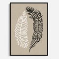 Obraz w ramie 70x100 - Spleciona Harmonia - sztuka nowoczesna, białe i czarne pióro - rama czarna