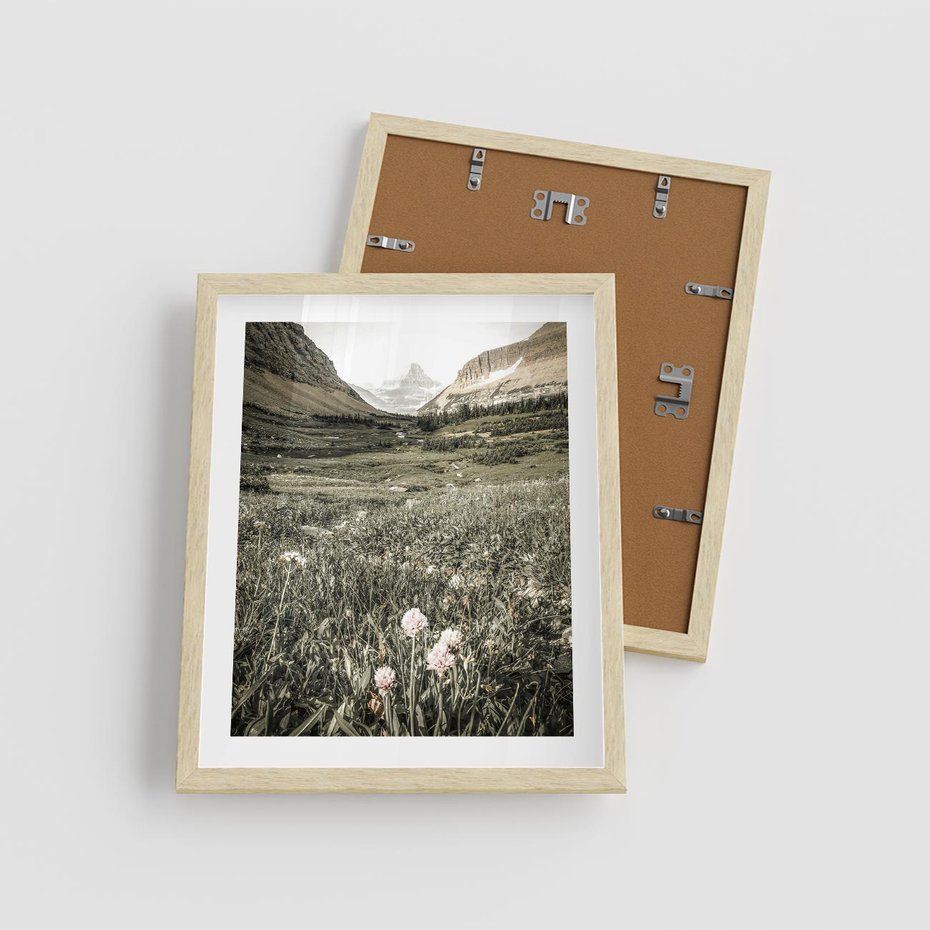 Plakat w ramie 40x50 - Nostalgiczne Góry - górski krajobraz, łaka w górach - rama drewno