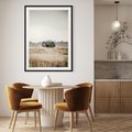 Plakat bez ramy 30x40 - Wiejska Idylla - stary drewniany dom w polu suchej trawy, fotografia