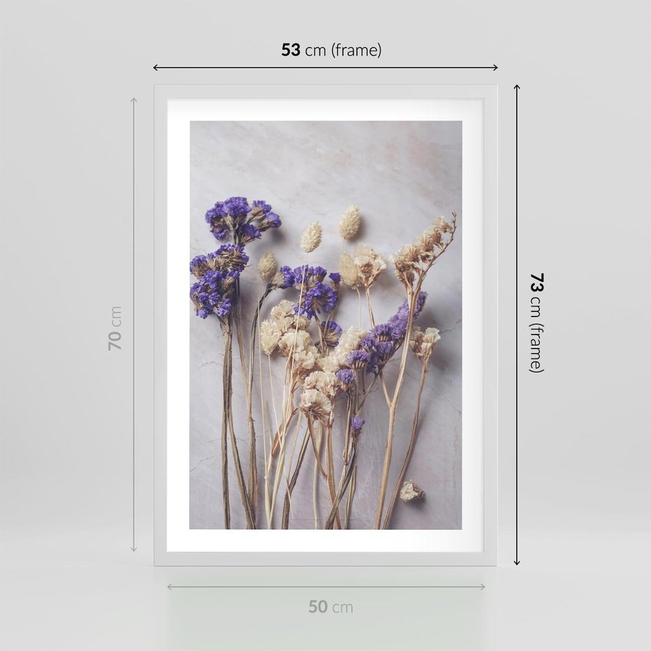 Plakat w ramie 50x70 - Błękitno-Biała Harmonia - suszone kwiaty, błekitne - rama biała