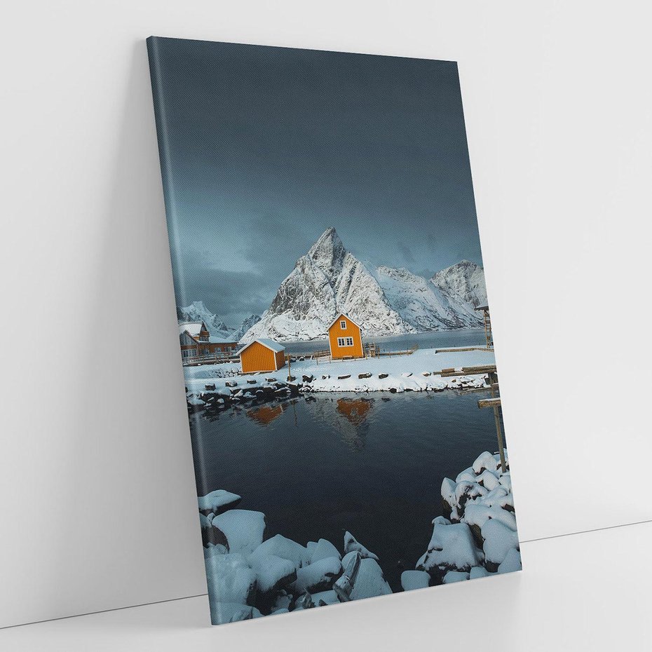 Obraz na płótnie 70x100 - Minimalizm i Urok Natury - skandynawskie, domki