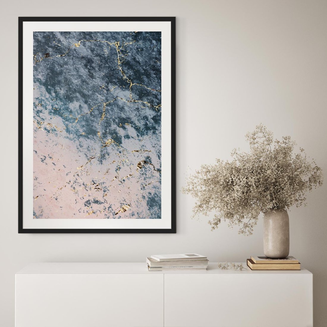 Plakat w ramie 40x50 - Elegancja i Wyrafinowanie - marmur, złoto - rama czarna