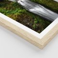 Plakat w ramie 50x70 - Siła i Urok Natury - wodospad, las - rama drewno