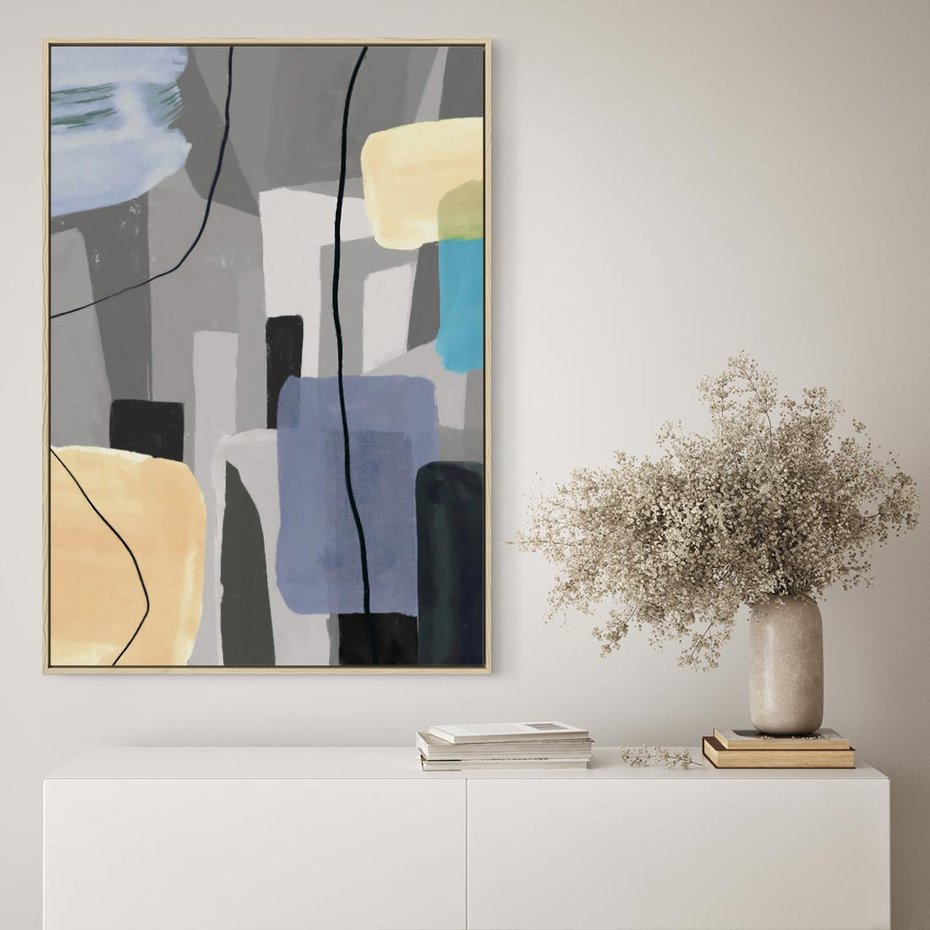 Obraz w ramie 70x100 - Harmonia w chaosie serca - abstrakcja na szarym tle, kolorowe plamy koloru - rama drewno