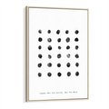 Obraz w ramie 50x70 - Boho Sztuka Wolości - minimalistyczny plakat, czarne kropki na białymtle - rama drewno