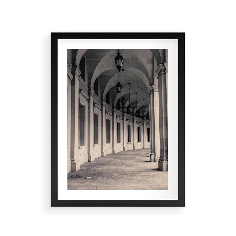 Plakat w ramie 30x40 - Kolumny Elegancji - architektura, kolumny - rama czarna