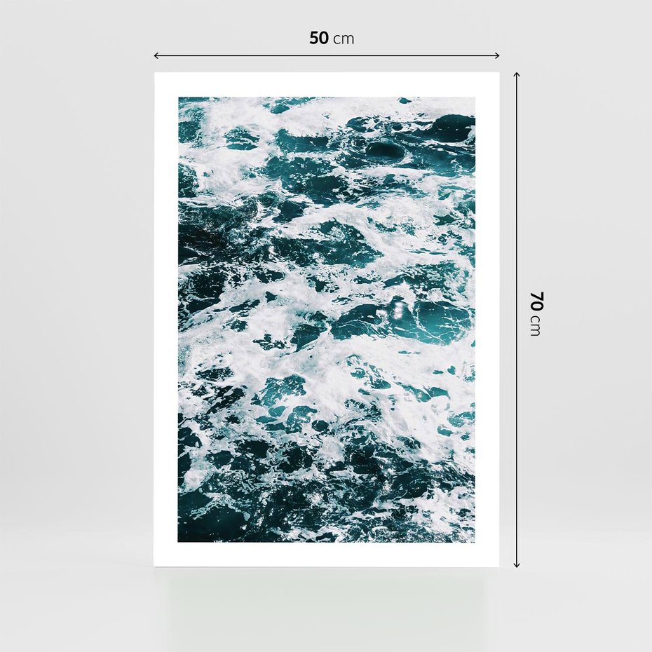 Plakat bez ramy 50x70 - Potęga Natury: Wzburzone Fale Oceanu - wzburzone fale oceanu