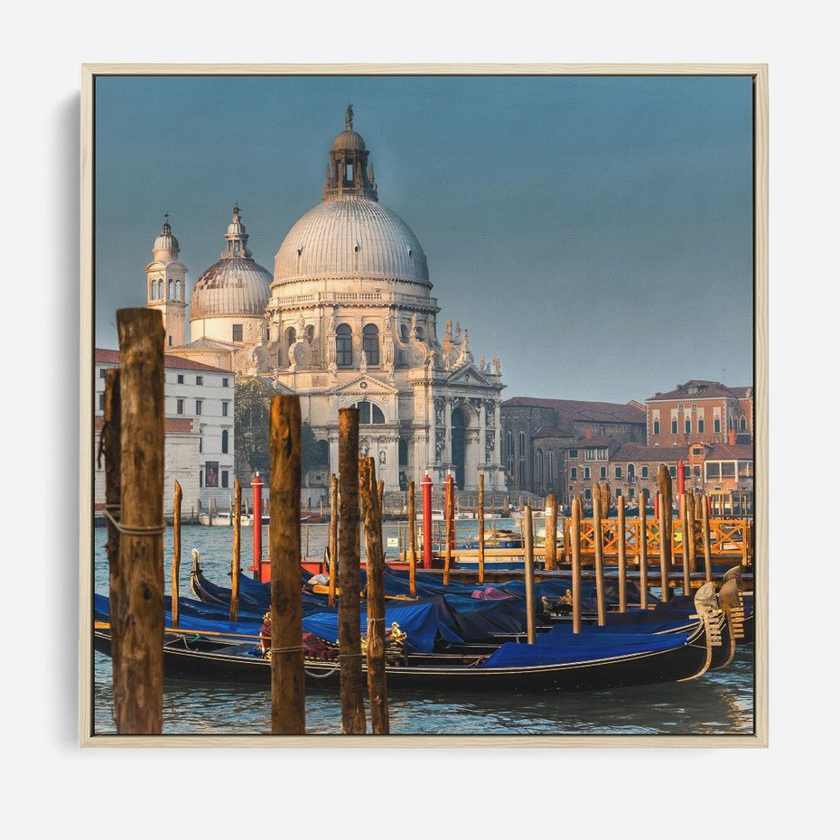 Obraz w ramie 80x80 - Urok Wenecji - fotografia, przystań w Wenecji - rama drewno