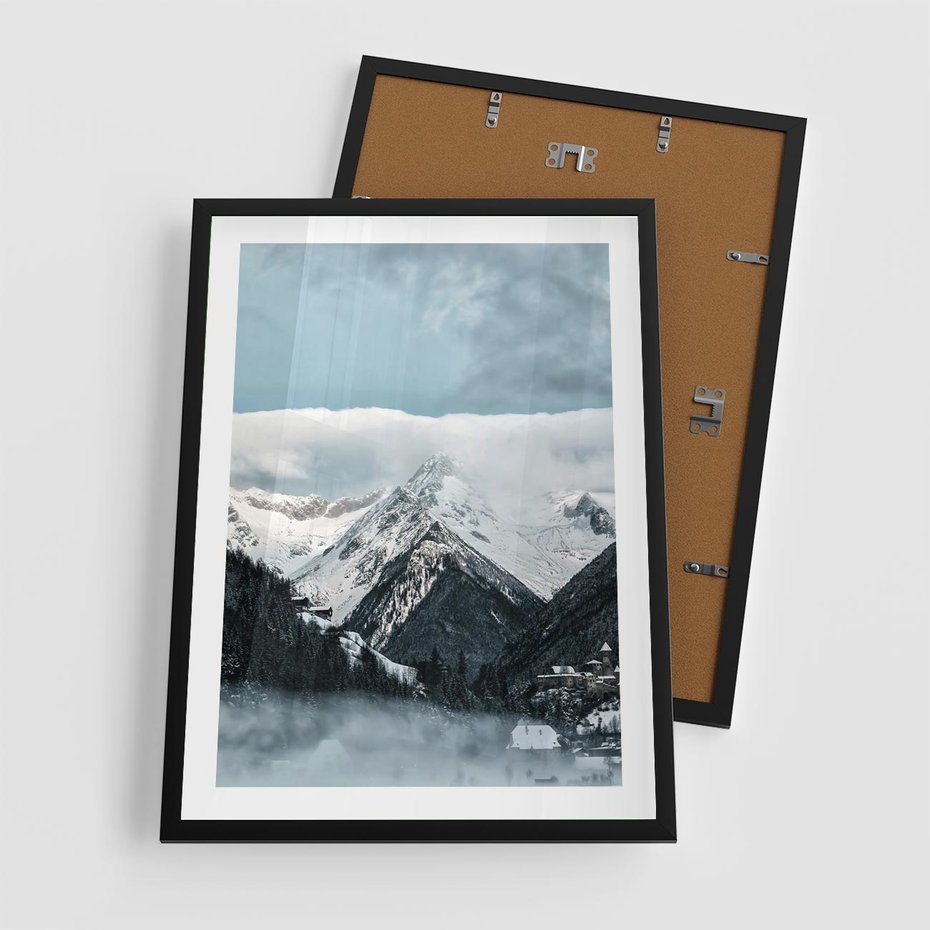 Plakat w ramie 50x70 - Magia Zimy w Górach - góry, śnieg - rama czarna
