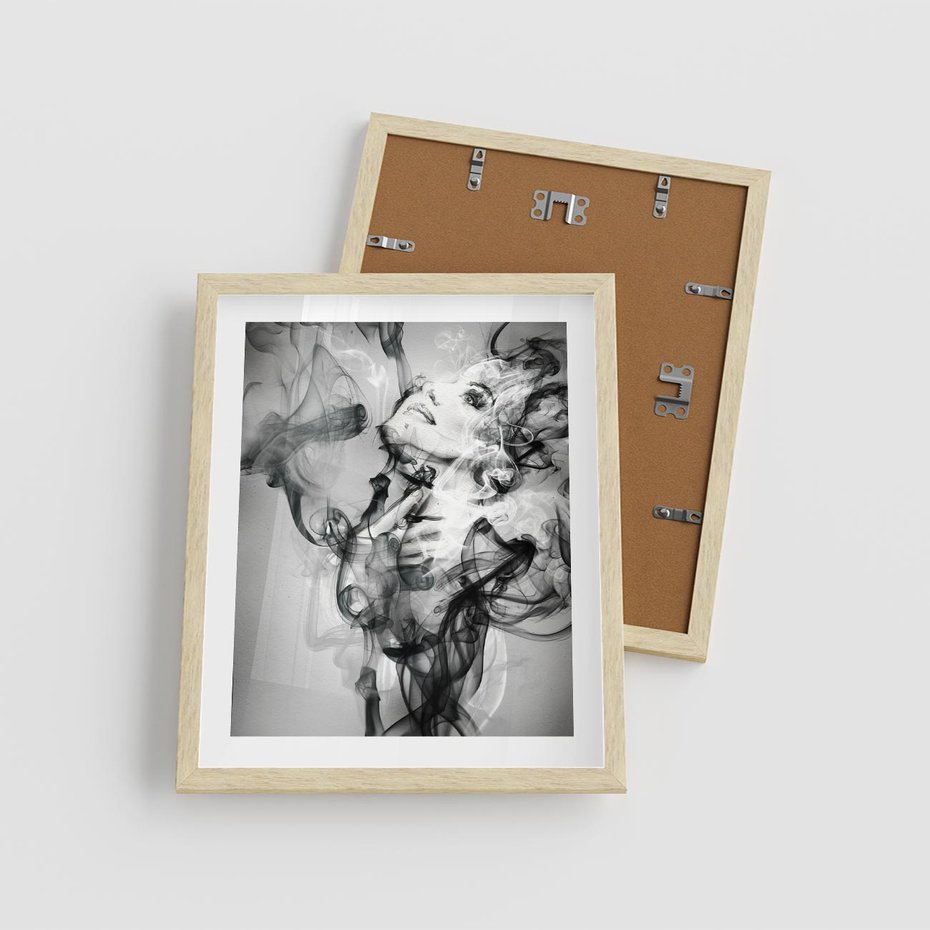 Plakat w ramie 40x50 - Abstrakcja kobiecego piękna - abstrakcja, kobieta - rama drewno