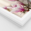 Plakat w ramie 30x40 - Urok Magnolii - magnolie, kwiaty - rama biała