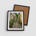 Plakat w ramie 40x50 - Spacer po Złotej Alei - uliczka, perspektywa - rama czarna