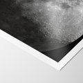 Plakat bez ramy 40x50 - Kontrastowy księżyc w czerni i bieli - księżyc, czarno