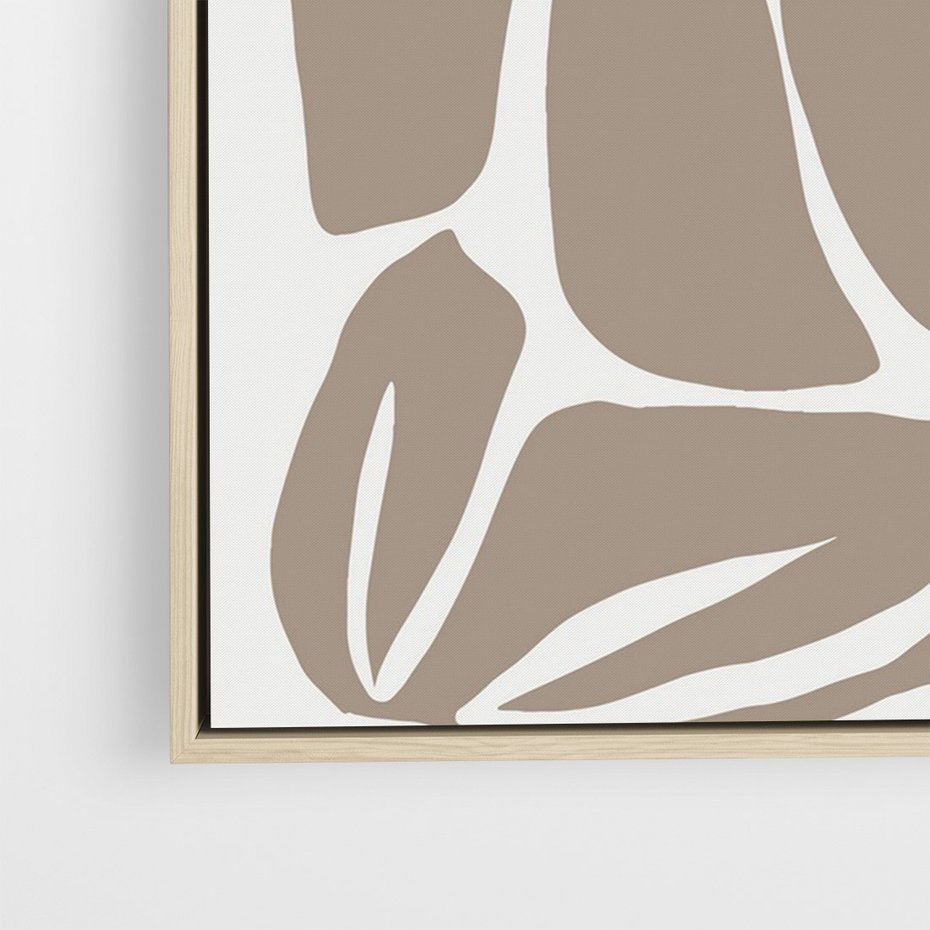 Obraz w ramie 50x70 - Złudne Zmysły - abstrakcyjny kwiat, beże i brązy - rama drewno