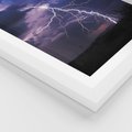 Plakat w ramie 30x40 - Burza z błyskawicami nad horyzontem - burza, błyskawica - rama biała