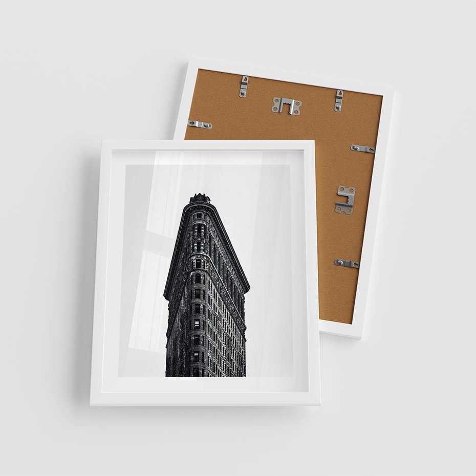 Plakat w ramie 40x50 - Majestatyczna Architektura - architektura, majestatyczny budynek - rama biała