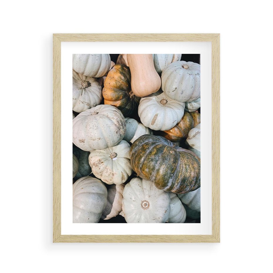 Plakat w ramie 40x50 - Minimalizm Jesieni - dynie, białe - rama drewno