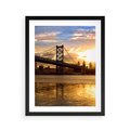 Plakat w ramie 40x50 - Most w mieście - most, miasto - rama czarna