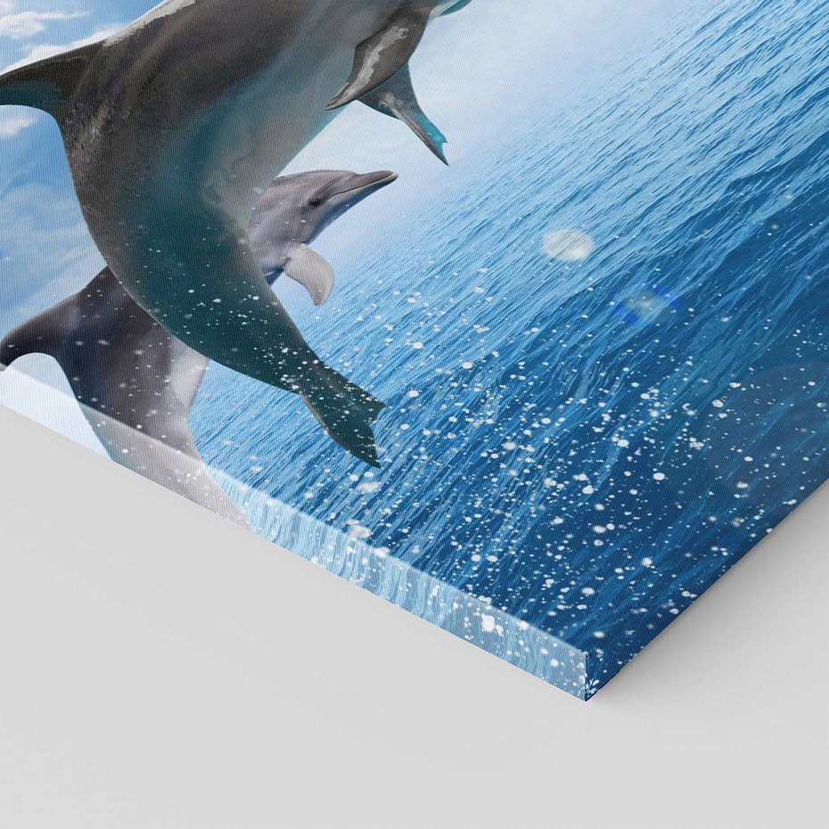 Obraz na płótnie 80x120 - Spotkanie z naturą - morze, delfiny