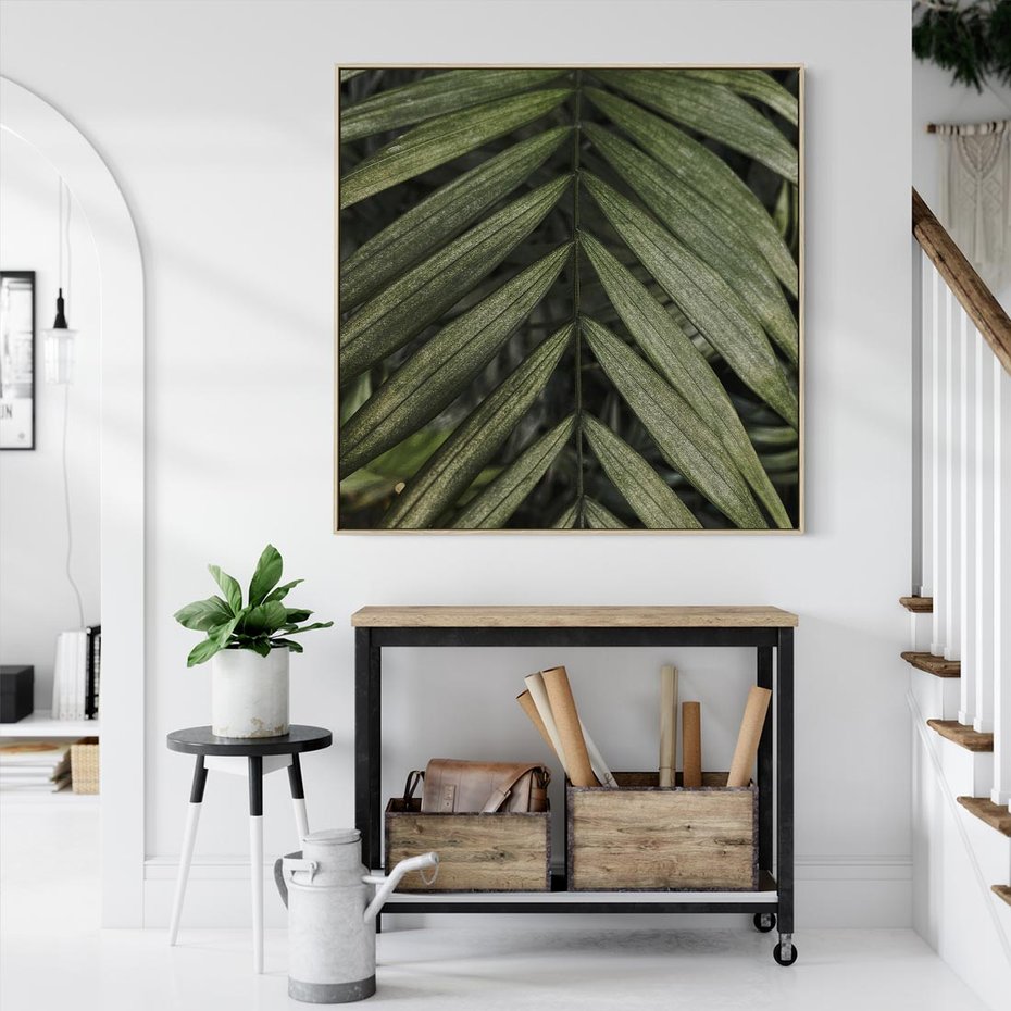 Obraz w ramie 50x50 - W Liściach Ukryte - zdjęcie, fotografia - rama drewno