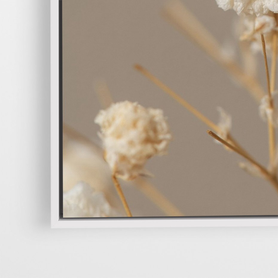 Obraz w ramie 80x120 - Przezroczyste piękno - gipsówka, suche - rama biała