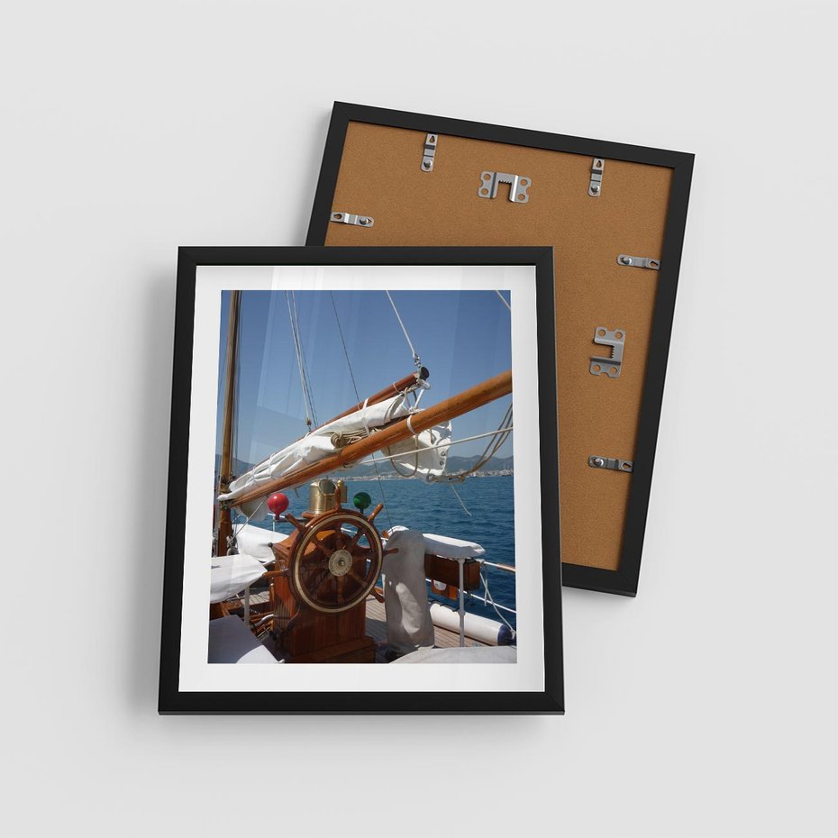 Plakat w ramie 40x50 - Podróż Morska - statek, ster - rama czarna