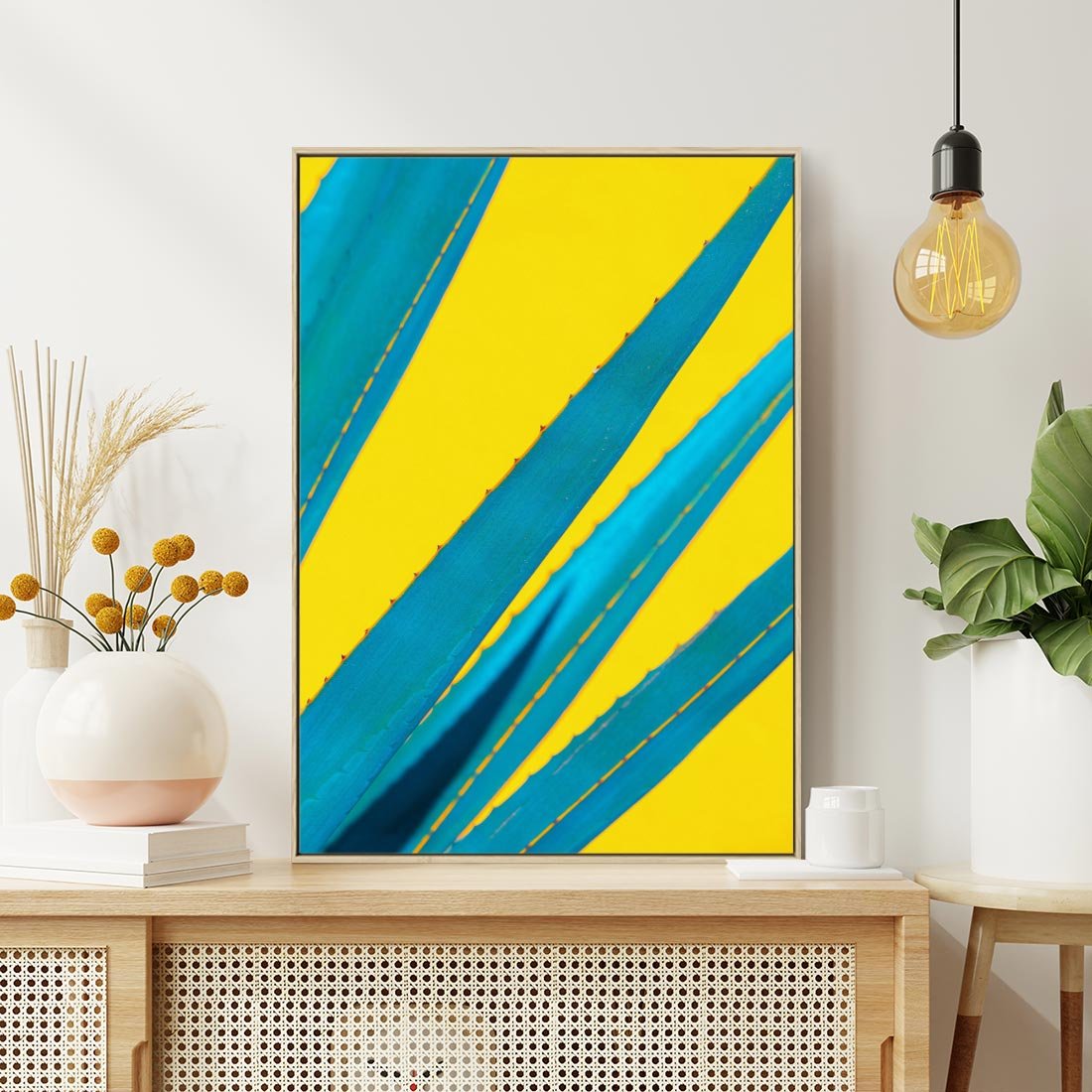 Obraz w ramie 80x120 - Świeżość Natury - aloes, liście - rama drewno