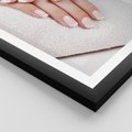 Plakat w ramie 50x70 - Piękno manicure - manicure, paznokcie - rama czarna