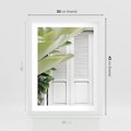 Plakat w ramie 30x40 - Tropikalne Okno - białe okiennice, zielona tropikalna roślina - rama biała