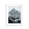 Plakat w ramie 30x40 - Surowość Gór - śnieg, zima w górach - rama biała