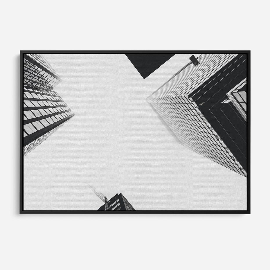Obraz w ramie 70x50 - Nowoczesna Dynamika - perspektywa, wieżowce - rama czarna