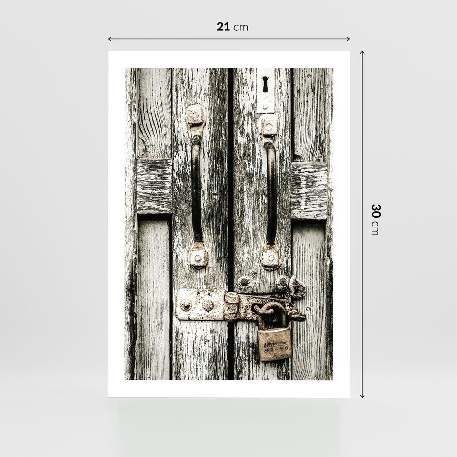 Plakat bez ramy 21x30 - Retro Drzwi: Zamknięta Tajemnica - stare drzwi, kłódka
