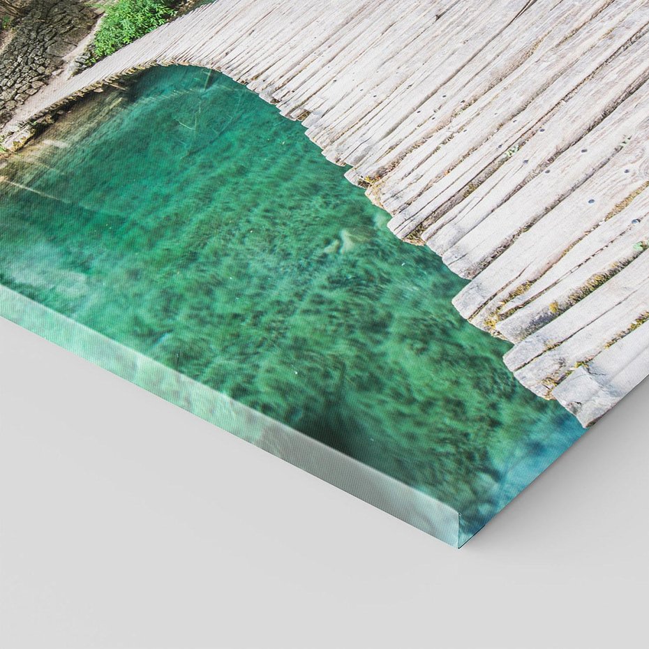 Obraz na płótnie 30x30 - Most nad skalistymi wodami - most, woda