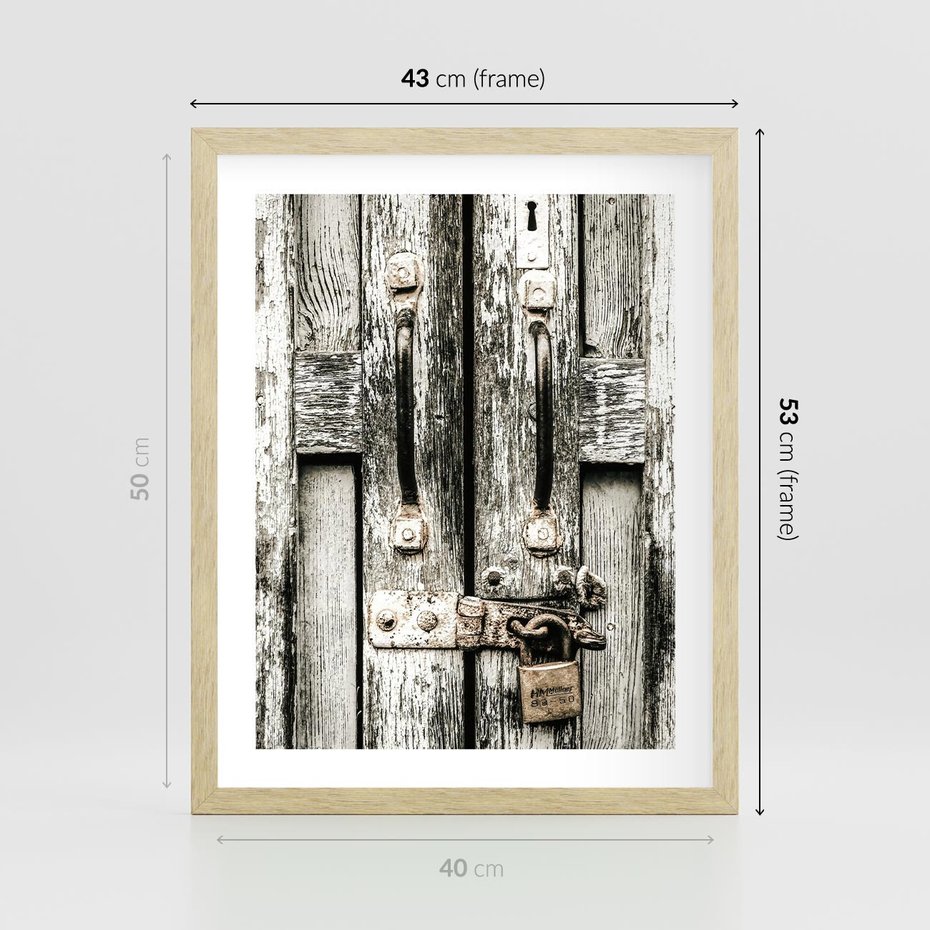 Plakat w ramie 40x50 - Retro Drzwi: Zamknięta Tajemnica - stare drzwi, kłódka - rama drewno