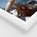 Plakat w ramie 40x50 - Podróż Morska - statek, ster - rama biała