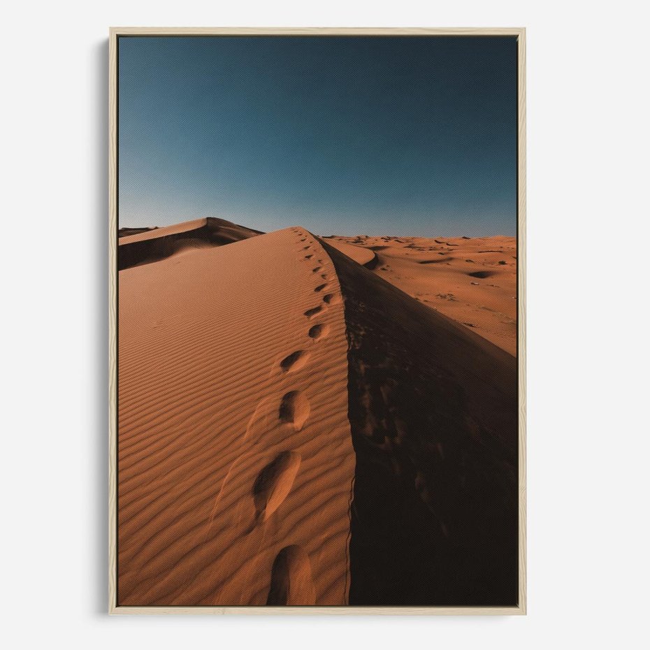 Obraz w ramie 50x70 - Piasek pustyni w ogniu - pustynia, piasek - rama drewno