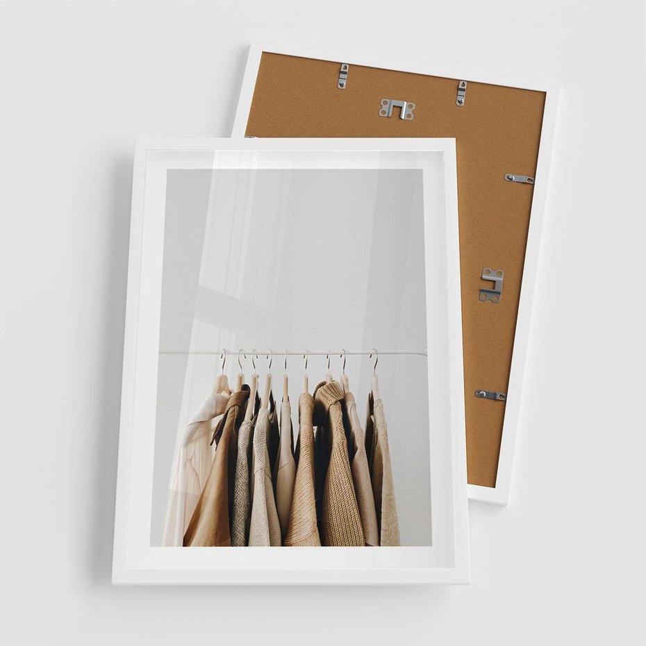 Plakat w ramie 50x70 - Boho Elegancja - boho kobiece zdjęcie, wieszak - rama biała