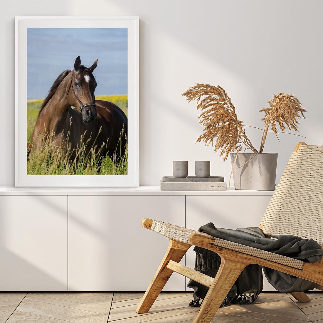 Plakat bez ramy 40x50 - Siła i piękno natury - koń, łąka