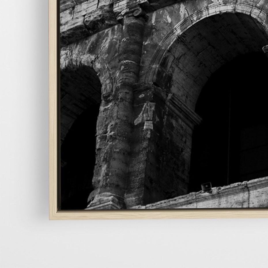 Obraz w ramie 50x70 - Koloseum w Czarnej Bieli - antyczna architektura, koloseum - rama drewno