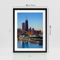 Plakat w ramie 30x40 - Miasto nad Rzeką - miasto, rzeka - rama czarna