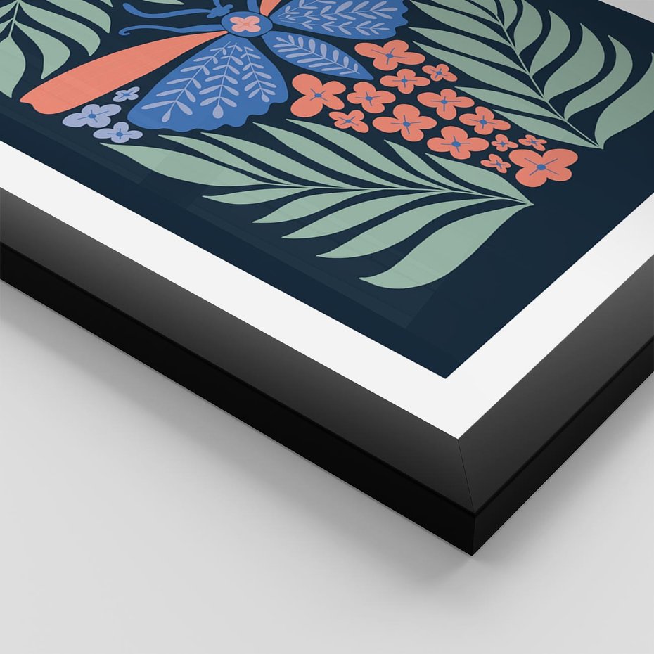 Plakat w ramie 30x40 - Granatowa Noc - granatowe tło, abstrajcyjna ćma - rama czarna