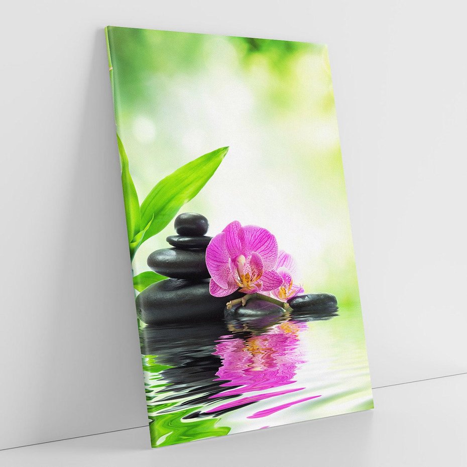 Obraz na płótnie 80x120 - Relaksujący świat SPA z kwiatami i bambusem - spa, kwiaty