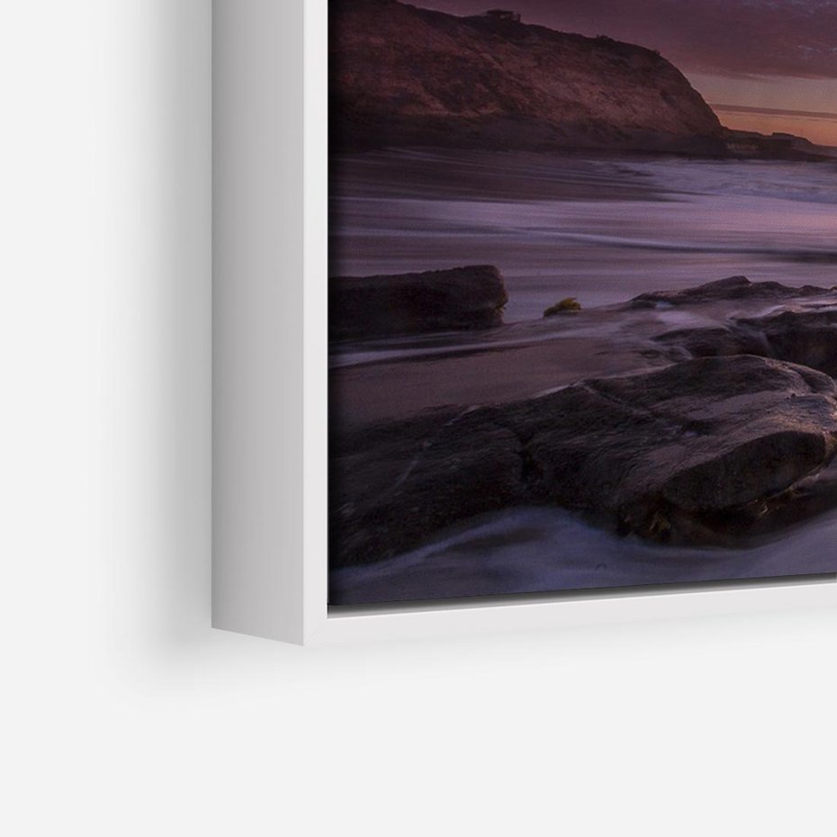 Obraz w ramie 100x70 - Spojrzenie w głąb duszy - zachód słońca, zmierzch - rama biała