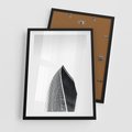 Plakat w ramie 50x70 - Czarno-Biały Wieżowiec - architektura, wieżowiec - rama czarna