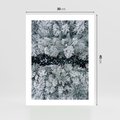 Plakat bez ramy 30x40 - Zimowy Krajobraz z Góry - zdjęcie z góry, zaśnieżony las i zamarznięty strumyk