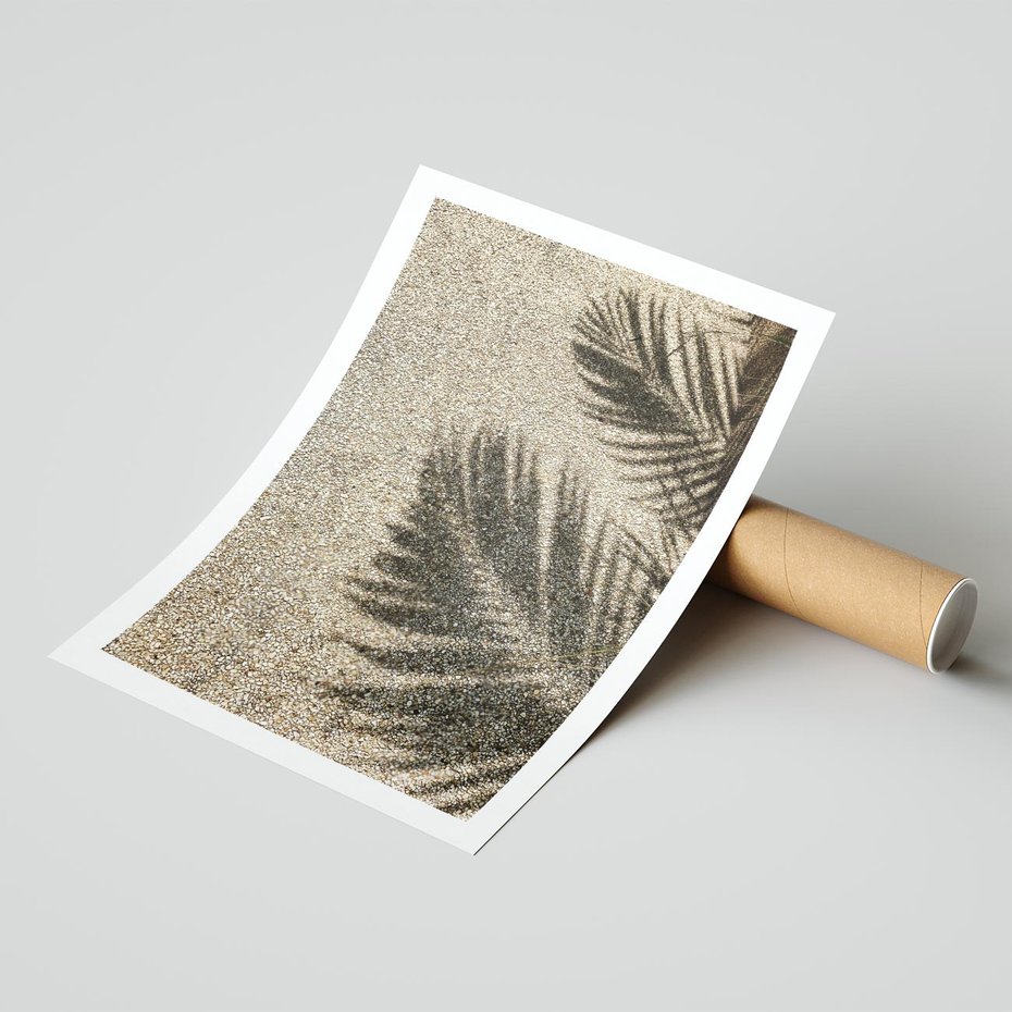 Plakat bez ramy 21x30 - Plażowa Idylla - palma, cień na piasku