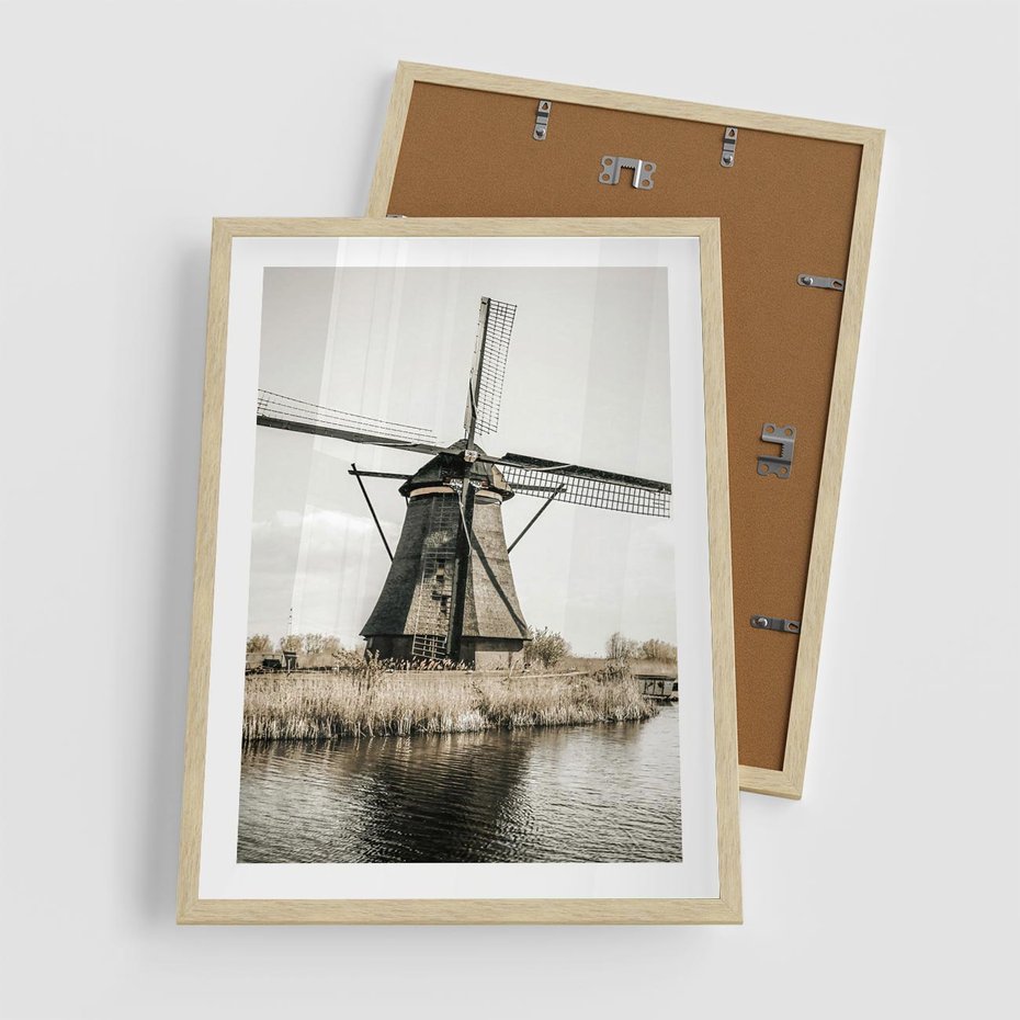 Plakat w ramie 50x70 - Holenderski Wiatrak w Sepii - holenderski wiatrak, młyn - rama drewno