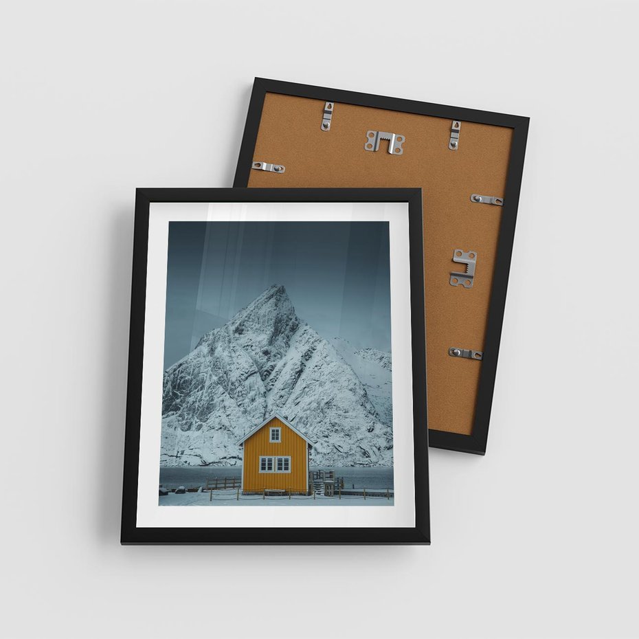 Plakat w ramie 40x50 - Urok Norweskich Domków - Skandynawia, Norwegia - rama czarna