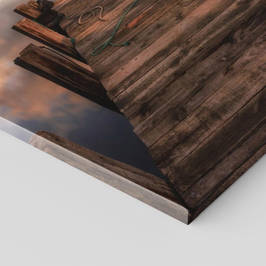 Obraz na płótnie 80x120 - Spacer po molo nad jeziorem - molo, jezioro