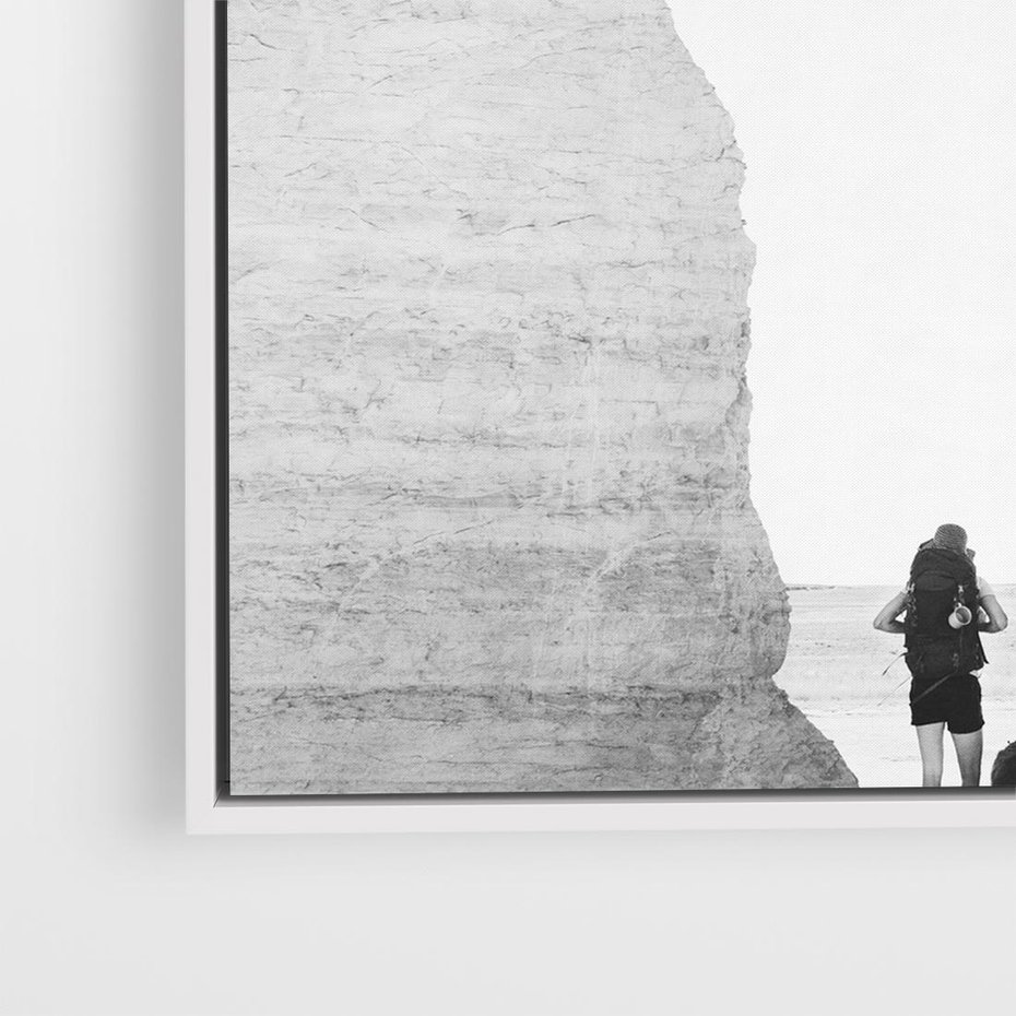 Obraz w ramie 50x50 - Podróżna Eksploracja - Echa Przygody - rama biała